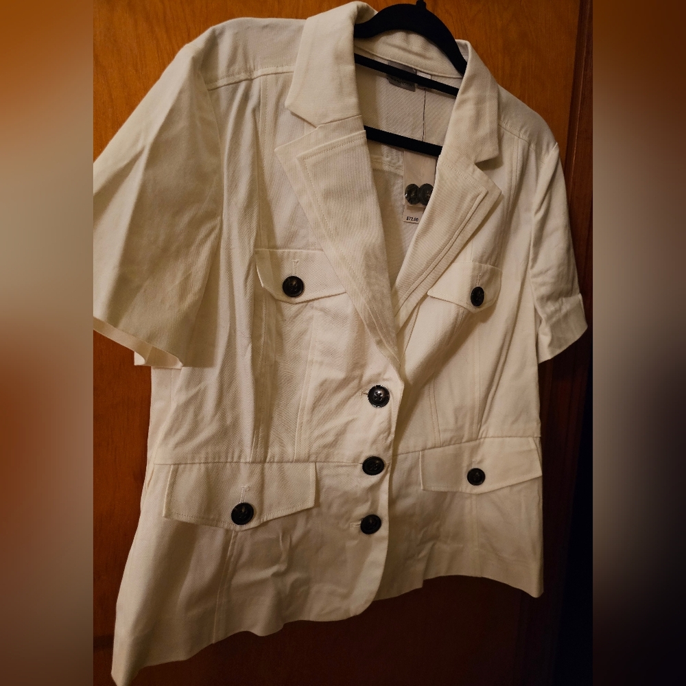Worthington Cream Short Sleeve Blazer